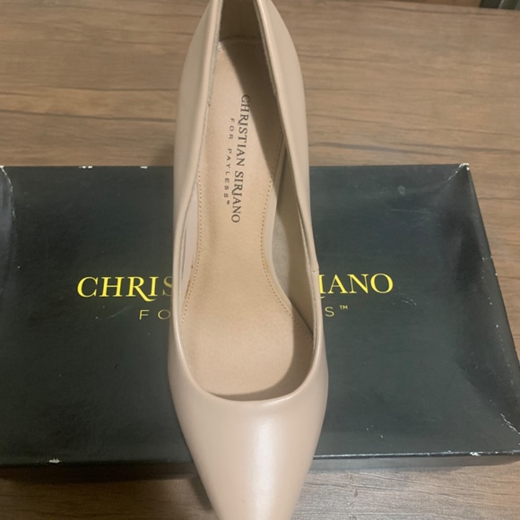 Christian Siriano for Payless Habit (Habitude) - Picture 4 of 5